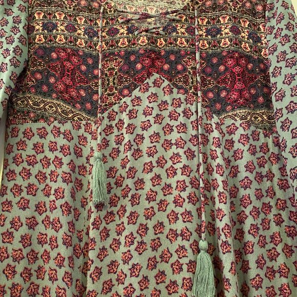 Long Sleeved Multi-coloured Mid-length Patterned Dress - Picture 3 of 10